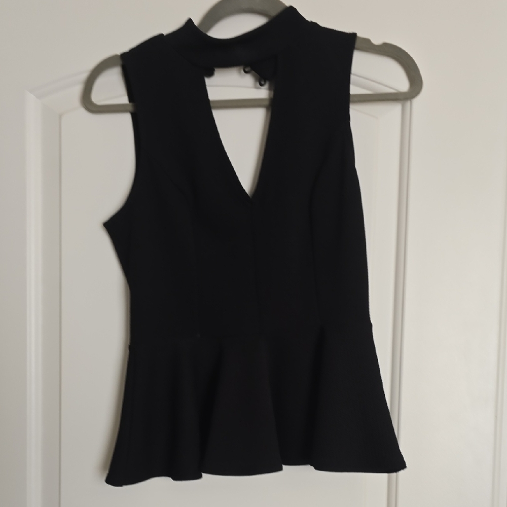 Maitai Black Sleeveless Blouse